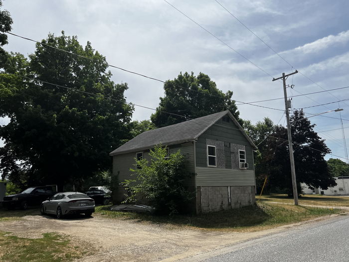 Hickory Corners - July 2022 (newer photo)